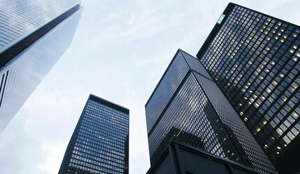 Ekonomik kriz finans devini vurdu: 55 bin kişiyi işten çıkaracaklar - ekonomi