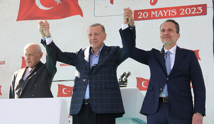 Fatih Erbakan'dan 28 Mayıs mesajı: Aziz milletimiz 7'li masaya dersini verecek - secim-2023