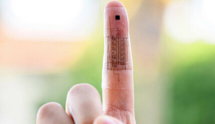 Bilim insanları dokunma hissi veren elektronik deri geliştirdi - teknoloji