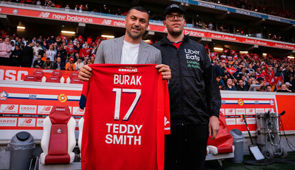 Burak Yılmaz yeniden Fransa'da! Türk golcüyü binlerce taraftar ayakta alkışladı - spor