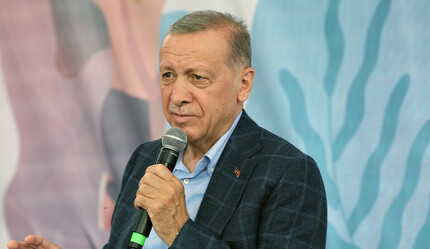 Erdoğan'dan deprem bölgesine yatırım müjdesi: Savunma sanayi tesislerinin bir kısmı bölgeye gelecek - gundem
