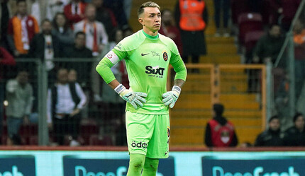 Galatasaray'da Muslera gelişmesi! Galibiyet sevincine katılmadan stadyumdan ayrılmıştı - spor