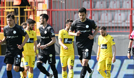 ÖZET Ümraniyespor - Ankaragücü (1-2 Maç Sonucu) Ümraniye Süper Lig'e veda etti - spor