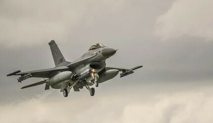 Ukrayna Bayraktar TB2'den sonra F-16 istiyor! Türkiye ne yapacak? - dunya