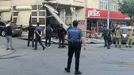 Esenler'de LPG takılan araç patladı, çok sayıda yaralı var - gundem