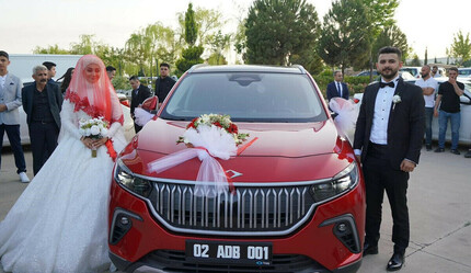 Yerli otomobil Togg gelin arabası oldu - t-otomobil