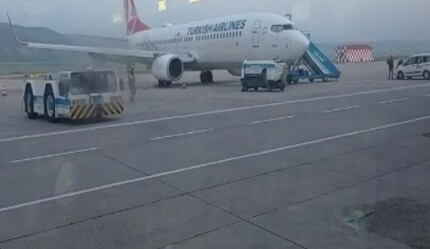 İniş yapan THY uçağında panik anlar! Sefer iptal edildi - gundem