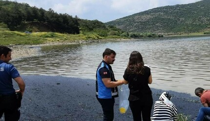 Bursa’da korkutan görüntü: Yüzey siyaha büründü - gundem