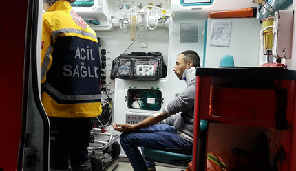 Sakarya'da AK Partili seçmenleri taşıyan otobüs TIR'a çarptı: 22 yaralı - gundem