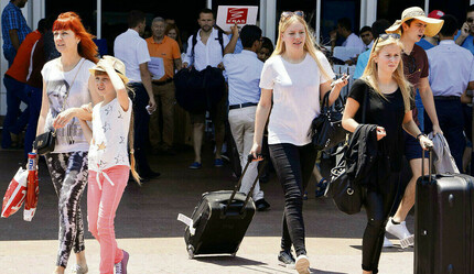 Ruslar Türkiye'ye akın akın geliyor - dunya