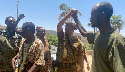 Sudan ordusundan HDK’ya ültimatom: “Ölümcül güç” tehdidi - dunya