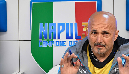 Napoli'ye çağ atlatan Luciano Spalletti, Serie A'da 2022-2023 sezonunun teknik direktörü seçildi - dunya