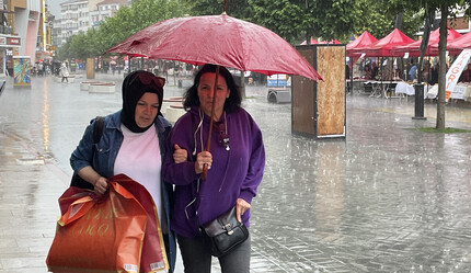 Meteoroloji'den 27 kente 'sarı' uyarı: Ani sel ve su baskınlarına dikkat - yasam