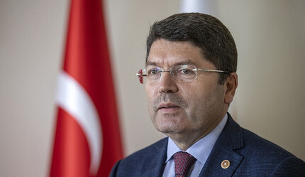 Yeni Adalet Bakanı Tunç ilk mesajını verdi! Ses getirecek 'anayasa' sözleri... - gundem