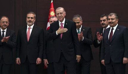 Yeni dönemin ilk kabine toplantısı yarın yapılacak - gundem