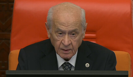 Bahçeli'den CHP'li Tanal'a tek cümlelik cevap! Meclis'te alkış tufanı koptu... - politika