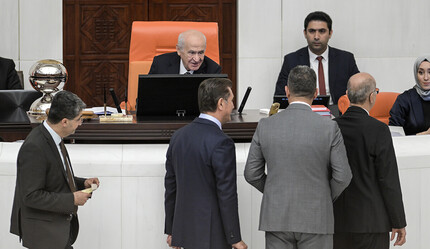 Heyecanları TBMM'ye yansıdı: Kabine yemin etti - politika