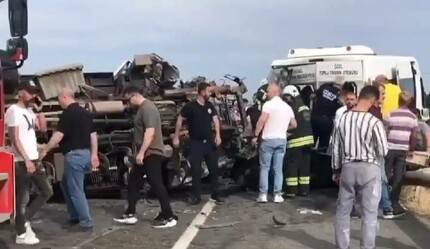 Ortalık savaş alanına döndü! Tekirdağ’da feci kaza: Çok sayıda yaralı var - gundem