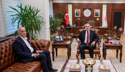 Asgari ücret için kritik zirve: Bakan Işıkhan, Türk-İş Başkanı Atalay ile görüştü - ekonomi
