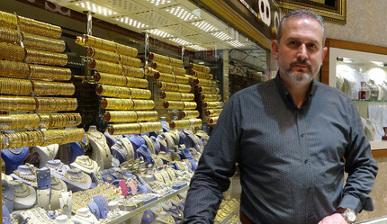Gram altın '1500 TL'den sert düştü! Yeni rota çizildi, kuyumcu esnafı rekor tahminde bulundu - ekonomi