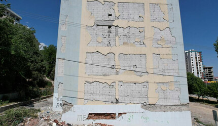 Depremde yüzlerce daire hasar almıştı… Site sakinleri yeni konutları aynı yere istiyorlar - ekonomi