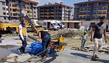 Balıkesir'de vinç faciası: Ölü ve yaralı var - gundem