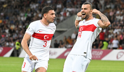 ÖZET Türkiye - Letonya (2-3 Maç Sonucu) Öldük öldük dirildik! İrfan Can Kahveci'den son saniye üçlüğü - spor