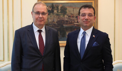 Faik Öztrak'tan Ekrem İmamoğlu'na üstü kapalı mesaj: Belediye Başkanlarımız kendi işlerine yoğunlaşacak - politika