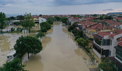 Tatil beldesi sular altında! Vatandaşlar evlerinde mahsur kaldı - gundem