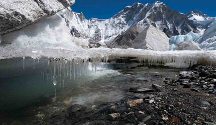 Erime hızı yüzde 65 arttı! Himalaya buzulları nedeniyle 2 milyar kişi risk altında - dunya