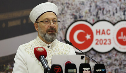 Diyanet İşleri Başkanı Ali Erbaş: 4 bin 100 kişiyle hizmet ediyoruz - gundem