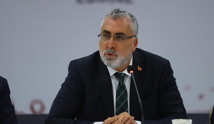 Bakan Işıkhan açıkladı: En düşük memur maaşı net 22 bin olacak - ekonomi