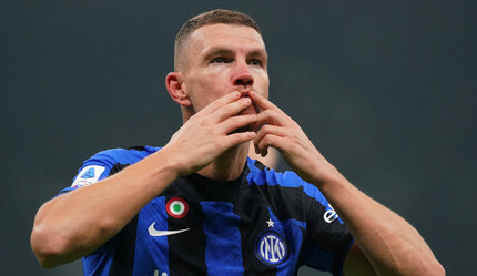 Fenerbahçe Edin Dzeko transferini resmen açıkladı! Boşnak yıldız İstanbul'da - spor