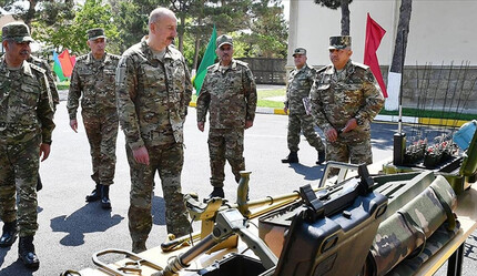 Aliyev duyurdu: Sözleşmeler imzalandı, Azerbaycan yeni İHA'lar ve uzun menzilli füzeler alacak - dunya
