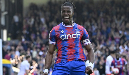 Fenerbahçe'nin anlaşamadığı yıldız golcü Wilfried Zaha için Lazio devreye girdi - spor