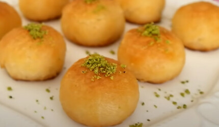 Eskiden bayramlarda çokça yapılırdı... Yeni neslin hiç bilmediği lömbedek tatlısının tarifi - YEMEK