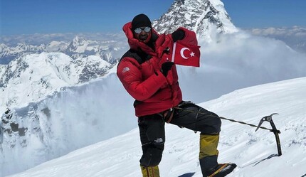 Dünya'da sadece 45 kişi tamamlayabildi! Türk dağcı Tunç Fındık 14x8000 projesini başarıyla bitiren ilk Türk sporcu oldu - gundem
