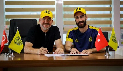 Ankaragücü Giresunspor'dan ayrılan Rijad Bajic ve Hayrullah Bilazer ile ikişer yıllık sözleşme imzaladı - spor