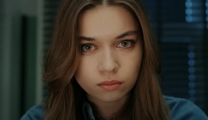 Tatili başlamadan bitti! Afra Saraçoğlu’na planlarını suya düşüren haber - magazin