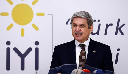 Aytun Çıray, Akşener'i