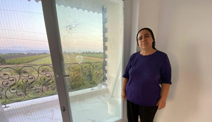 Antalya’da pompalı tüfek dehşeti: 2 çocuk annesini çapraz ateşe tuttular - gundem