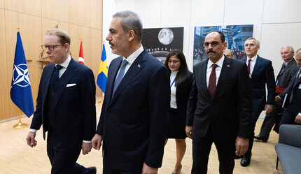 Üçlü zirve sonrası İsveç'e NATO mesajı: Güvenilir bir müttefik olacağını bilmeliyiz - dunya
