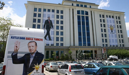 AK Parti'de yerel seçim hazırlığı: 6 il başkanlığına atama - politika