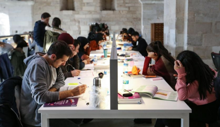 2024 üniversite affı | Üniversitelilere af çıktı mı? Aftan kimler yararlanabilecek? - EĞITIM