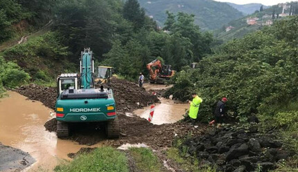Tüm Bakanlıklar harekete geçti: 538 iş makinesi ve bin 363 personel sel bölgesinde - gundem