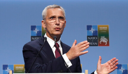 Stoltenberg, kritik zirvede açıkladı: NATO üyeliği için Ukrayna'ya davette bulunacağız - dunya