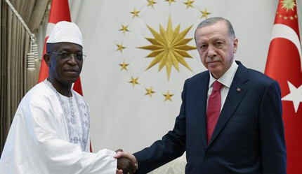 Bangladeş Büyükelçisi Cumhurbaşkanı Erdoğan'a güven mektubu sundu - gundem