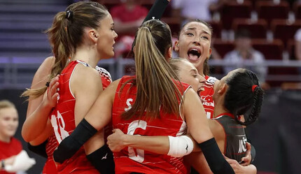 Türkiye-Çin voleybol maçı ne zaman, saat kaçta? 2023 FIVB Voleybol Kadınlar Milletler Ligi finali nereden izlenir? - spor