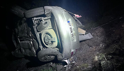 Antalya'da feci kaza! Otomobil 40 metreden uçtu: Ölü ve yaralılar var - gundem