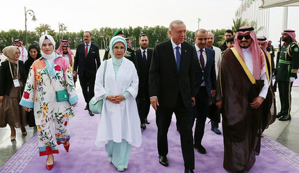 Cumhurbaşkanı Erdoğan Suudi Arabistan'da - dunya